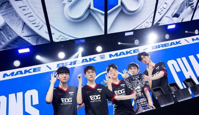 的双重压力 的双重压力