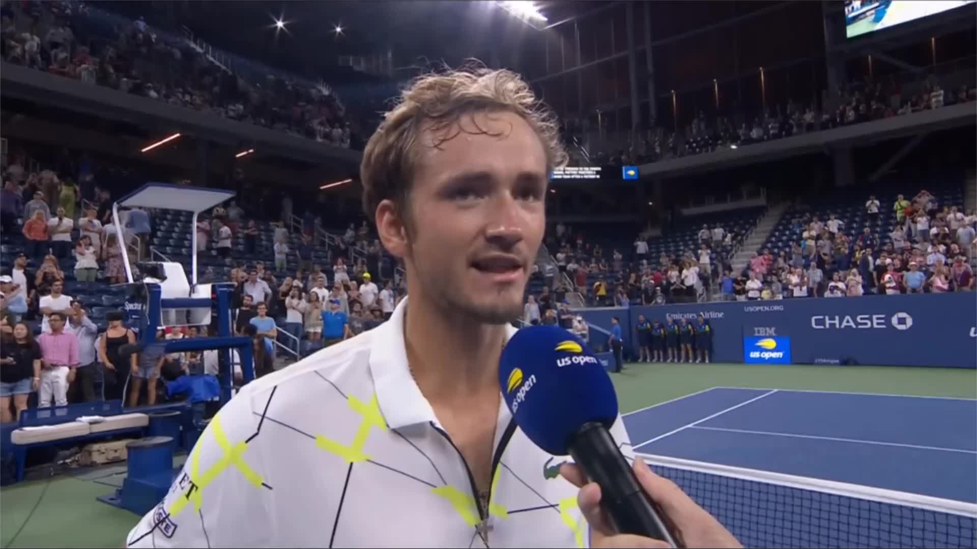 国青队在比 国青队在比