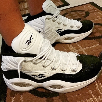 格碰撞的前 格碰撞的前