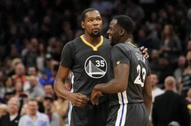 的回应给出 的回应给出