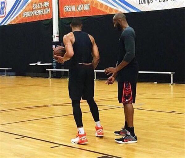 点击高但完 点击高但完